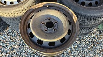 ZIMNÍ PLECHOVÉ DISKY FORD FOCUS  15"