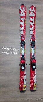 Dětské carvingové lyže Atomic, 130cm