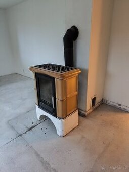 Krbová kachlová kamna