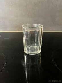 Osmihraná sklenička, 1. republika