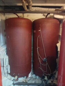 Akumulační nádrže 750l