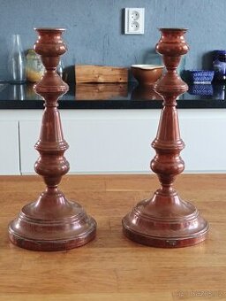 POMĚDĚNÉ PÁROVÉ SVÍCNY