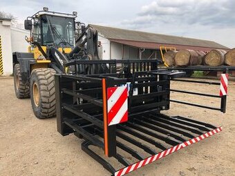 Silážní vidle - rozhrnovací štít