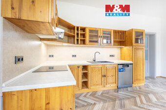 Pronájem bytu 4+1 v Zákupech, ul. Borská - 1