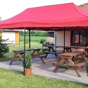 Pronájem party stanů