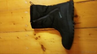 Sněhule nepromokavé černé 41