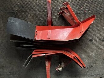 Blatníky a kapota na malotraktor MT-7 UNI Systém - 1