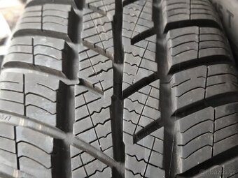 Sada zimních pneu 205/55 R16 Barum