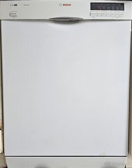 funkční myčka Bosch 60cm