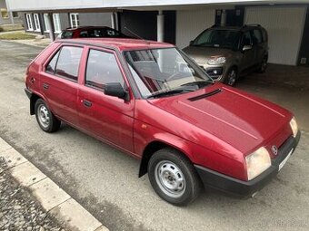 Škoda Favorit 136L 1989 STK