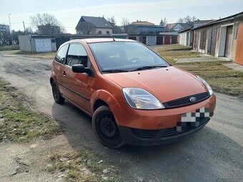 Ford Fiesta 1.3 51KW LPG nová Stk