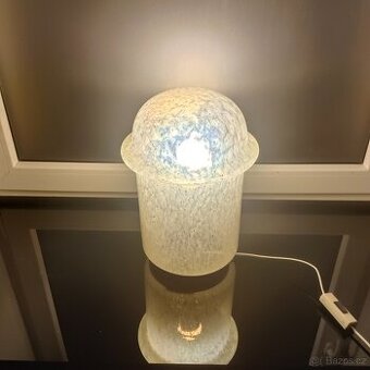 Skleněná lampa retro