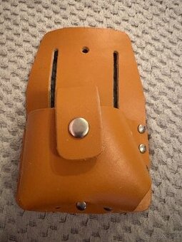 Prodám kožené pouzdro holster na pásek u kalhot na kladivo