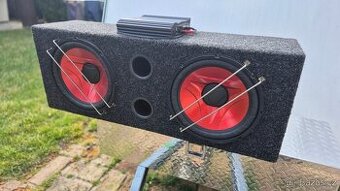 Aktivní subwoofer do auta