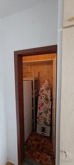 Pronajem bytu 1+KK, Jordana Jovkova 3262, Modřany