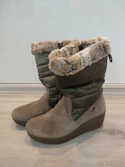 Zimní boty - použité pouze 14 dní