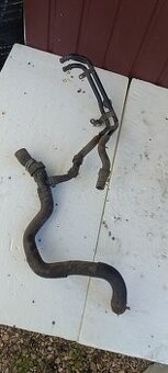 Škoda fabia 2 1.6 tdi vodní trubka