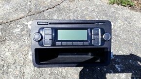 VW Škoda  originální rádio