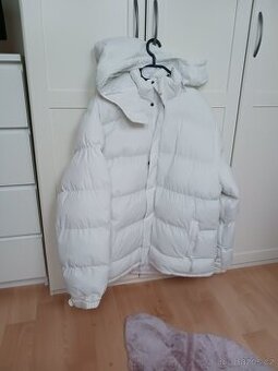 Bílá pánská péřová bunda
