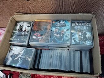 Zdarma celou Bednu DVD filmy nové měsíc staré