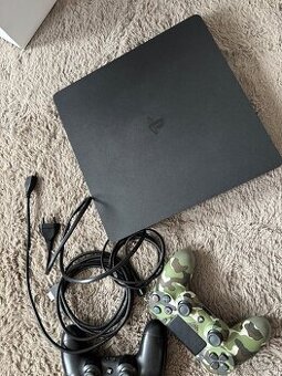 PS4