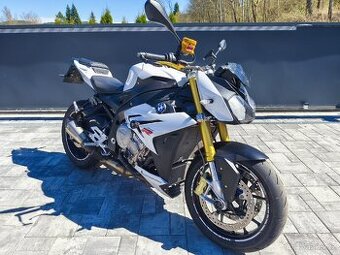 BMW s1000r
