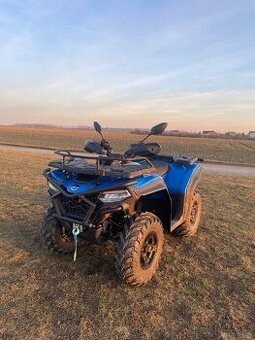 Čtyřkolka cfmoto 520 g2