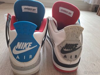 Boty Air Jordan 4