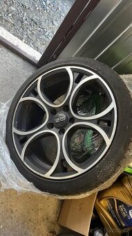 Kola OZ racing