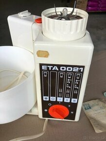 Strojek na mletí masa Eta - 1