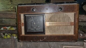 Retro rádio Philips 514A-14 (1939–1940)