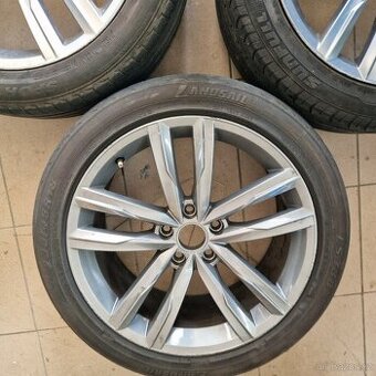 Alu kola passat b8