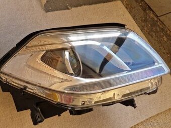 Přední levé světlo Mercedes GL 166