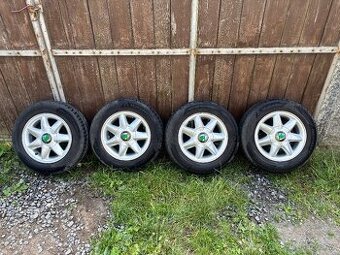 Alu sada Škoda Felicia 4x100 r13 165/70/13 letní pneu