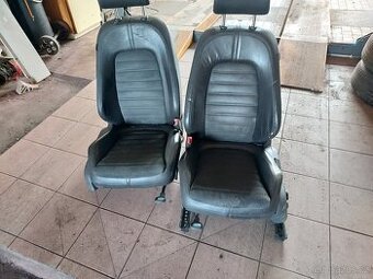 kožené sedačky VW Passat B6