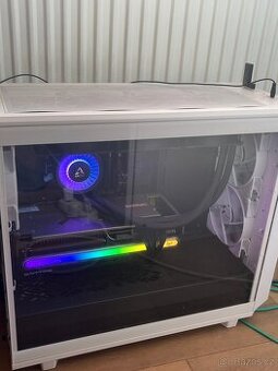 Herní PC - AMD Ryzen 7 9800X3D / 64GB / RX 7900 XT Vapor-X