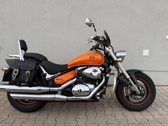 Suzuki Intruder M800