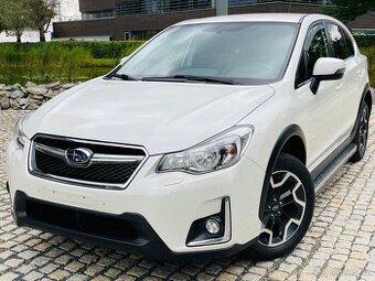 Subaru XV 2.0i BENZÍN 4x4 AUT FACELIFT KAMERA SERVISKA