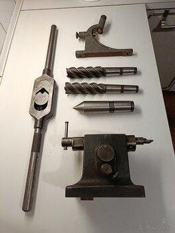 Příslušenství a nástroje