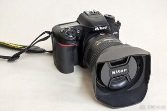 Nikon D7500 + Nikon 16-80