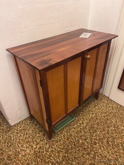 Retro nábytek a doplňky