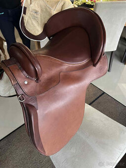 Španělské, ručně vyráběné sedlo - Ventura Piña