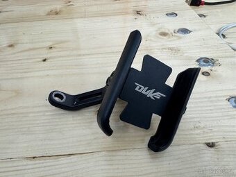 Držák telefonu na motorku
