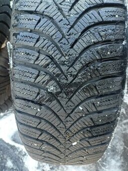 Zimní pneu 185/60R15 88T Hankook W452