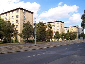 Pronájem bytu 2+1 s balkonem 58m2 Poděbradská Hloubětín