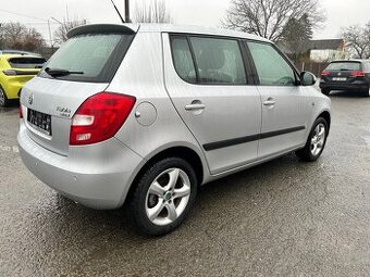 ŠKODA FABIA 1. 4 MPI SERVISNÍ KNIHA 45.600 km