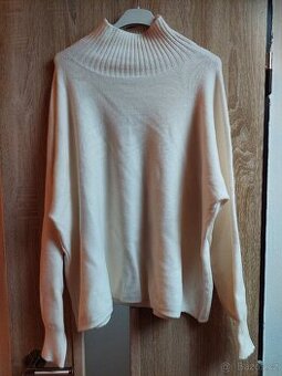 Dámský svetr se stojáčkem SKLADEM, nový