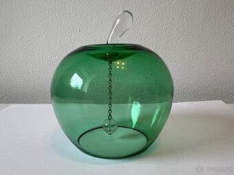 Designové skleněné jablko – Jiří Hospodka, Chřibská
