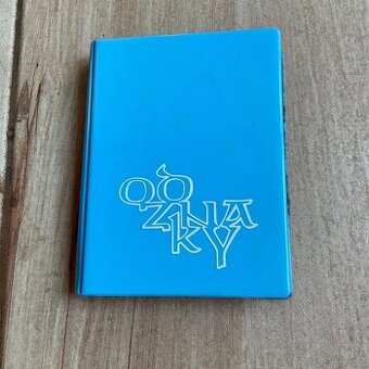 Retro- malé album s odznaky