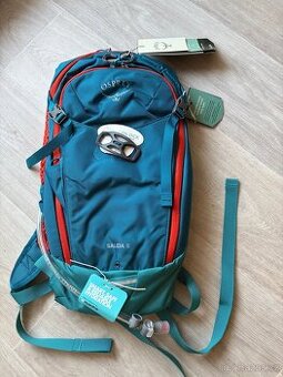 Batoh Osprey Salida 8 s hydrovakem
